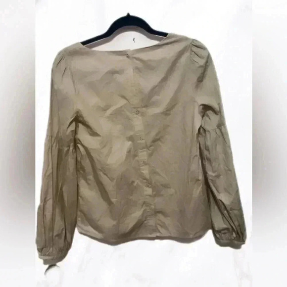 En Saison beige square neck long sleeve lightweight back button top S - Picture 2 of 4